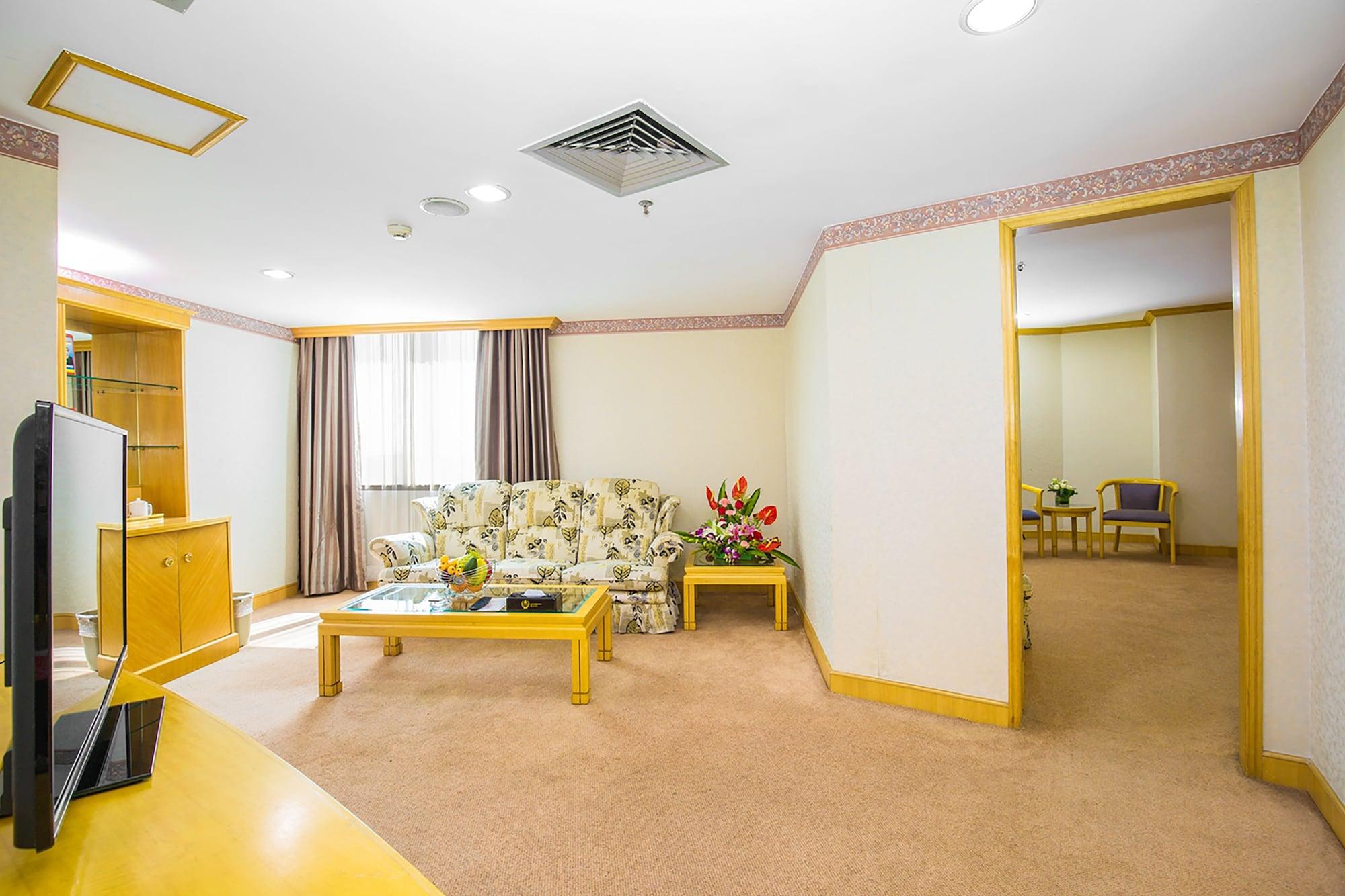 Guangzhou New Century Hotel Екстериор снимка