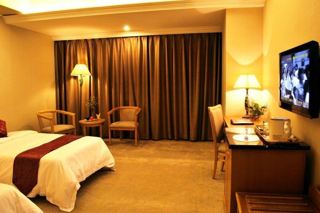 Guangzhou New Century Hotel Стая снимка