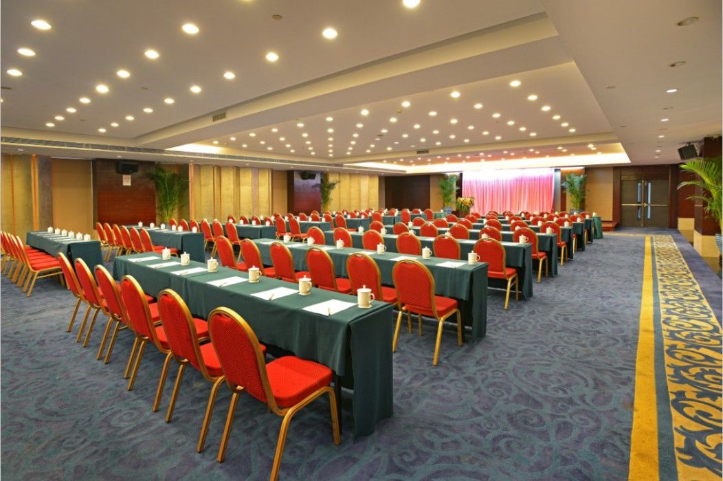 Guangzhou New Century Hotel Екстериор снимка