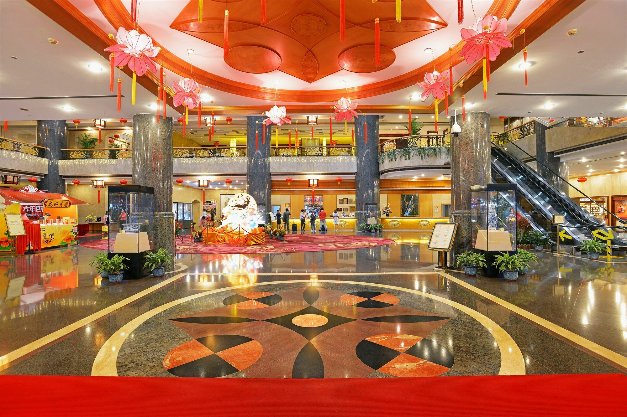 Guangzhou New Century Hotel Екстериор снимка